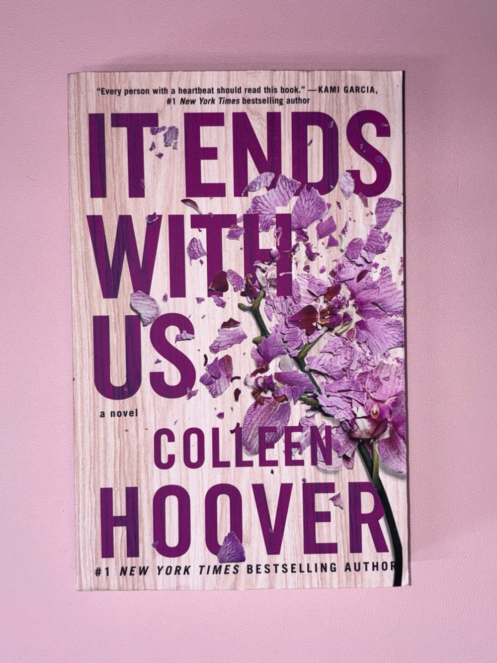 It Ends With Us by Colleen Hoover